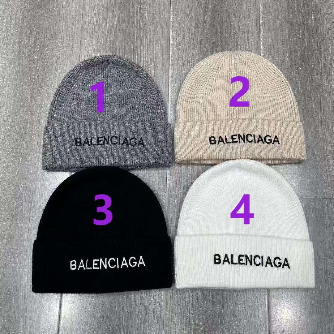 Balenciaga Beanies-001
