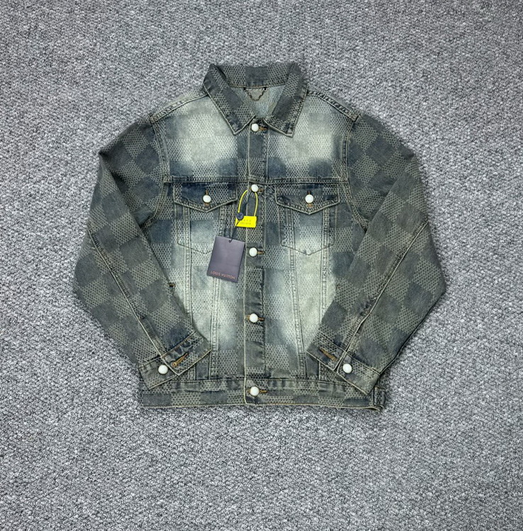 LV Jacket-020