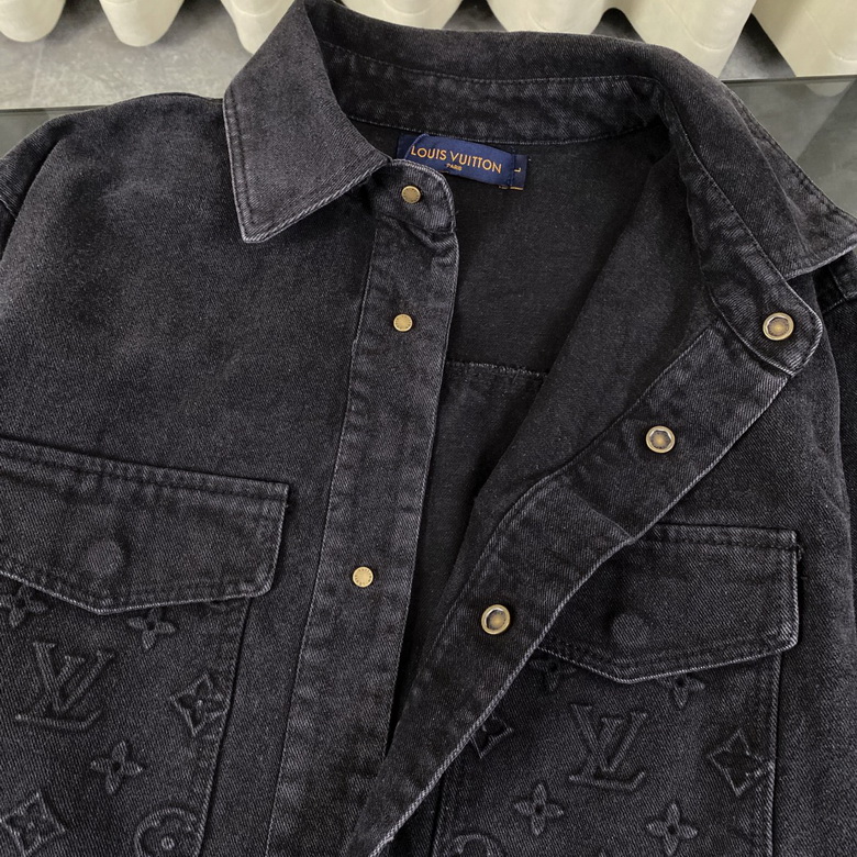 LV Jacket-052