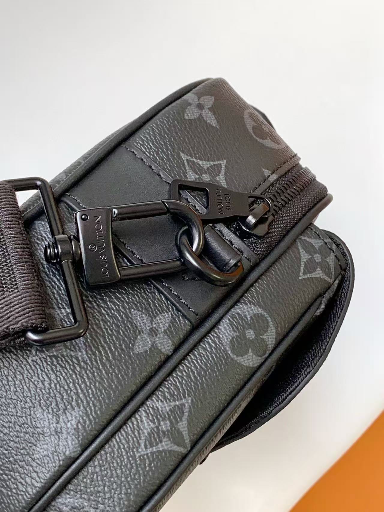 LV Handbags AAA(Men)-334