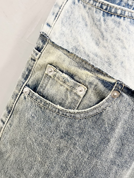 Balenciaga Jeans-001