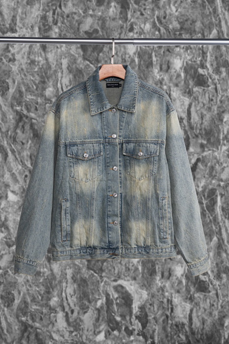 Balenciaga Jacket-043