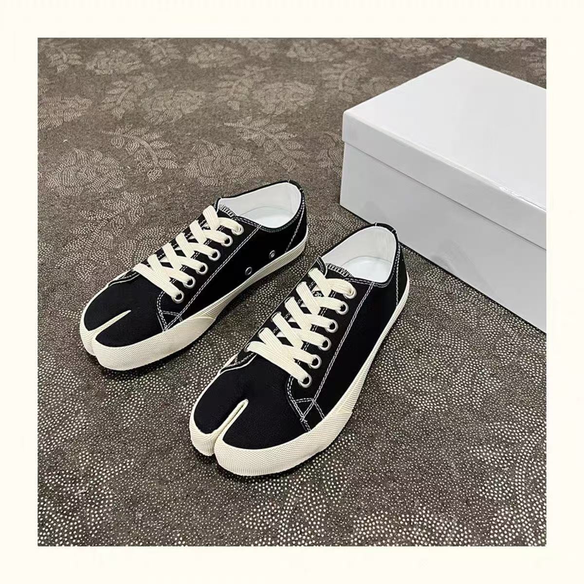 Maison Margiela Shoes(AAA)-025