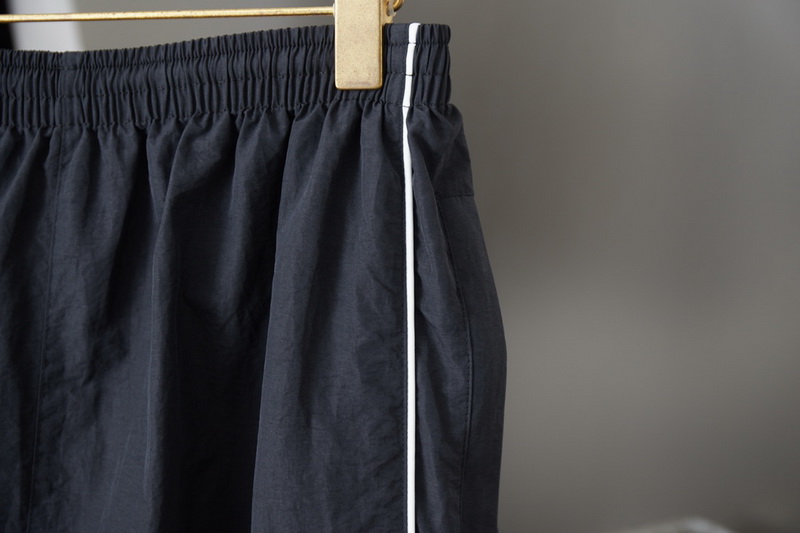 Balenciaga Pants-058