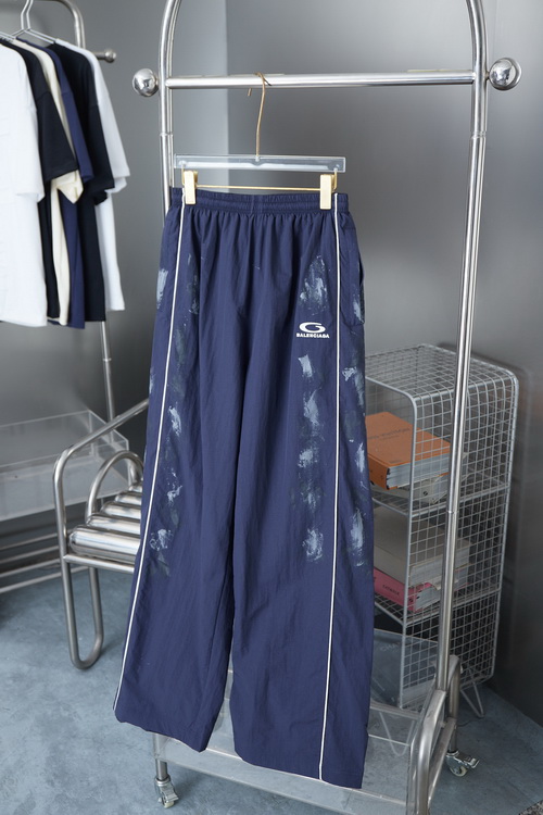 Balenciaga Pants-104