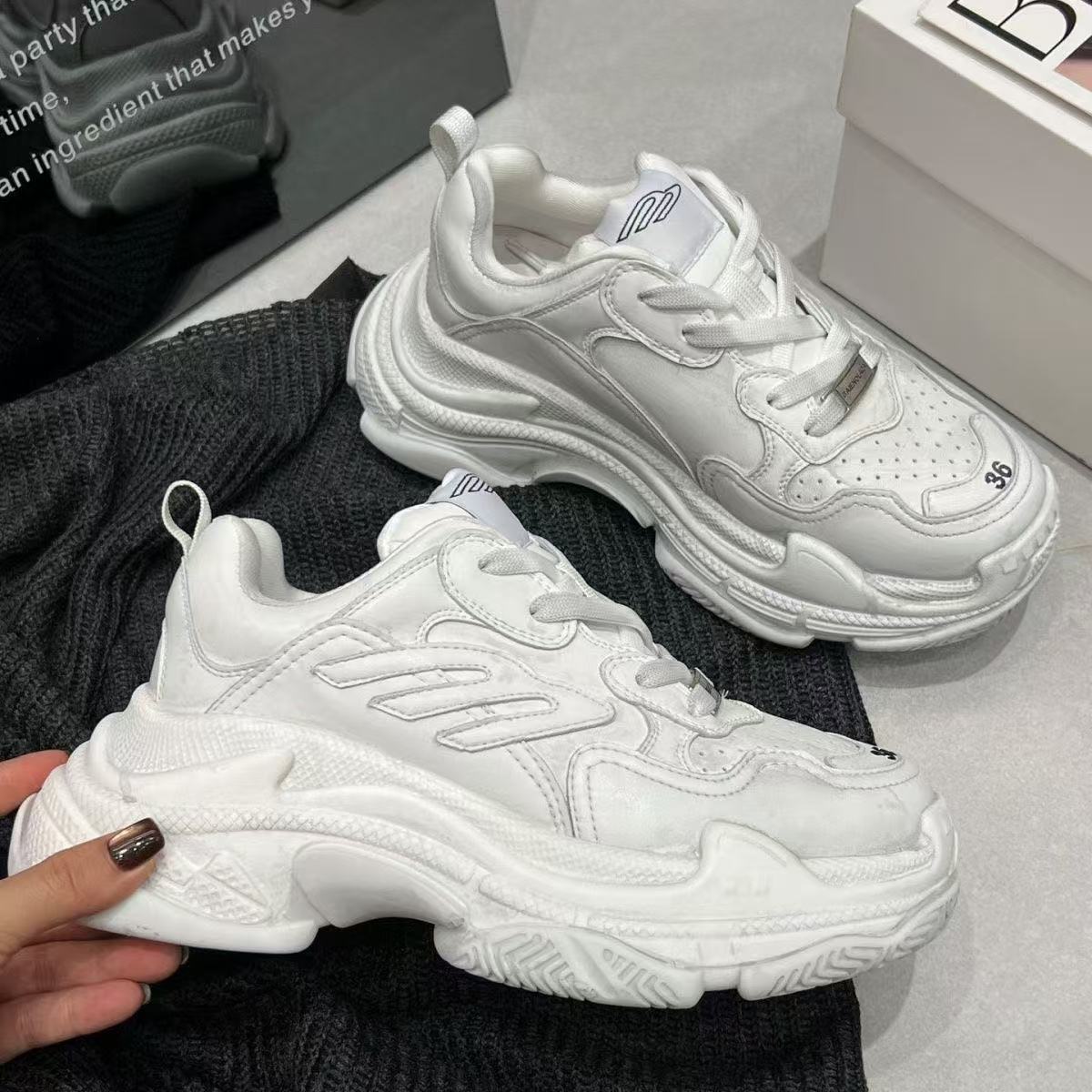 Balenciaga Shoes AAA(Women)-260