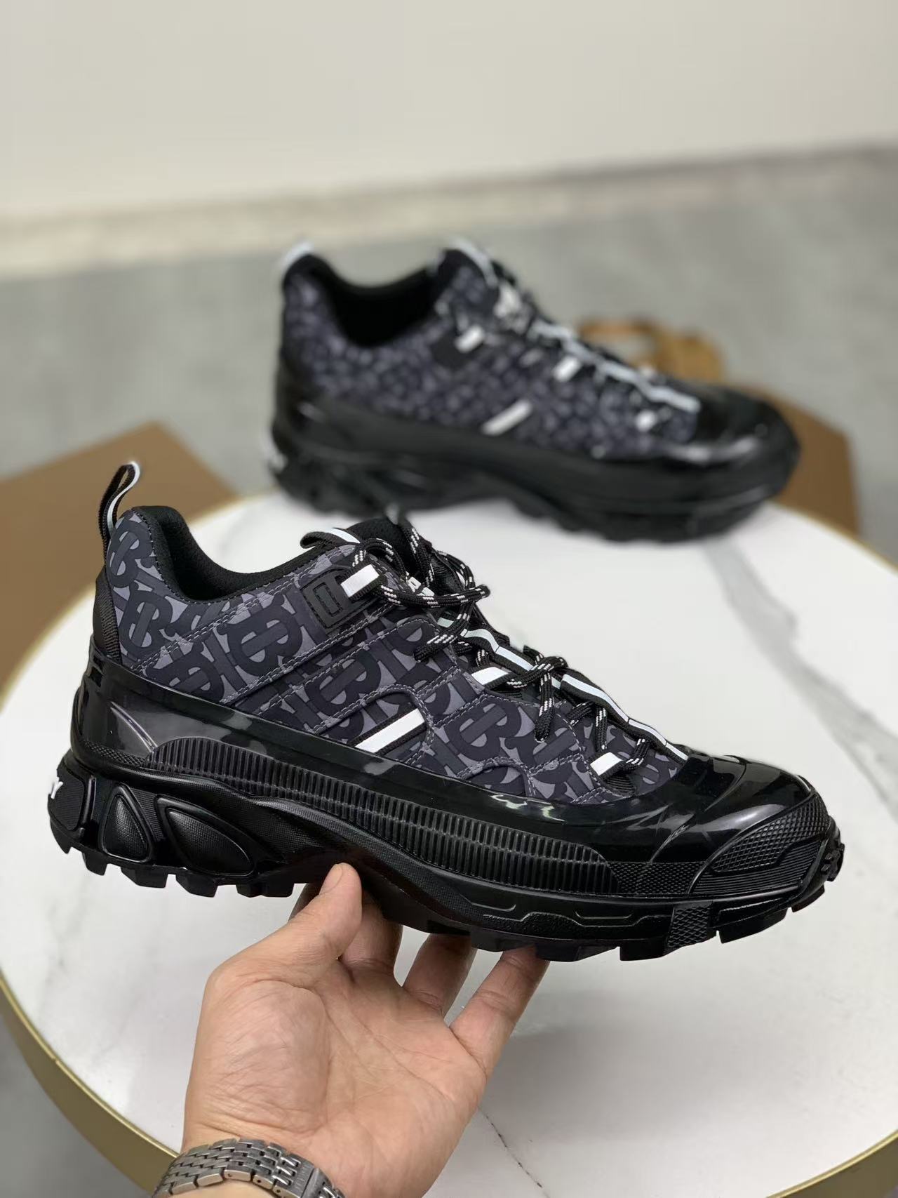 Burberry Shoes(AAA)-020