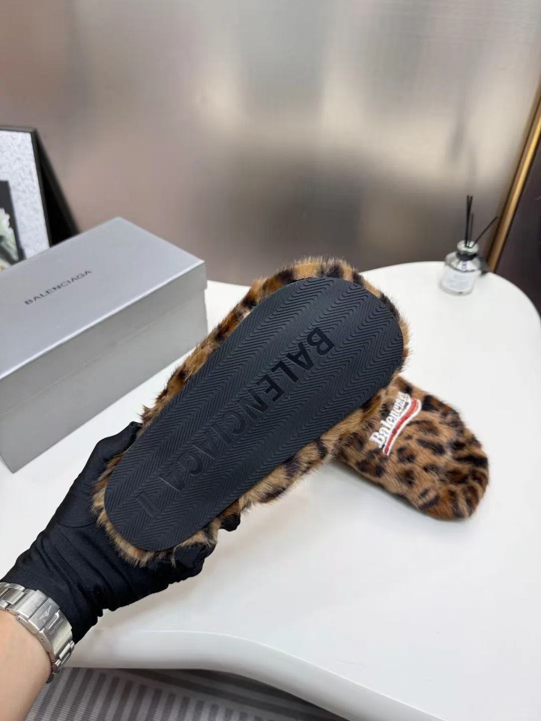 Balenciaga Slippers(AAA)-018