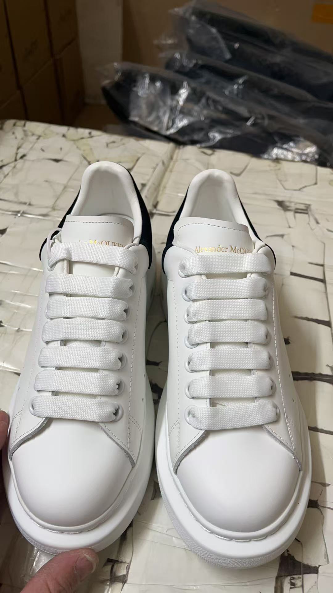 Alexander McQueen Shoes(AAA)-172