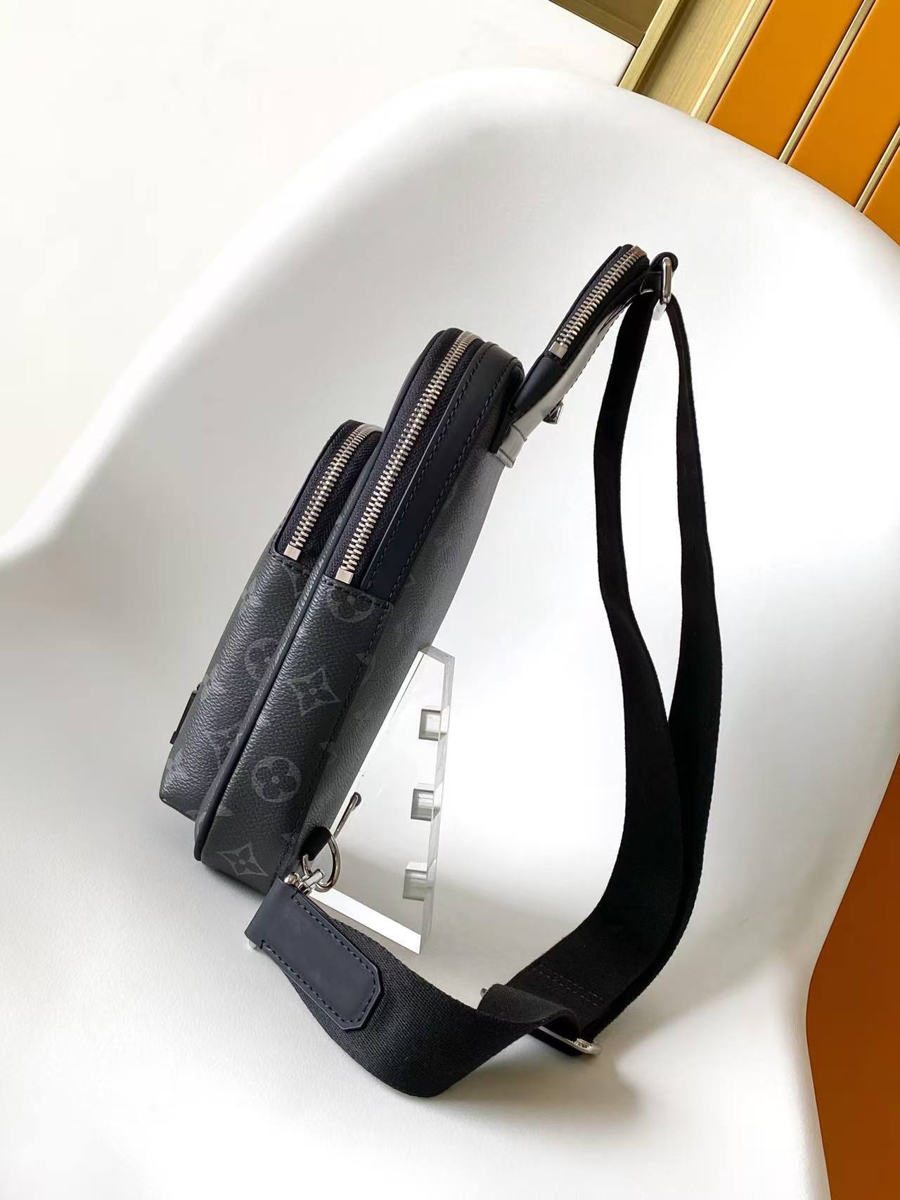 LV Handbags AAA(Men)-336