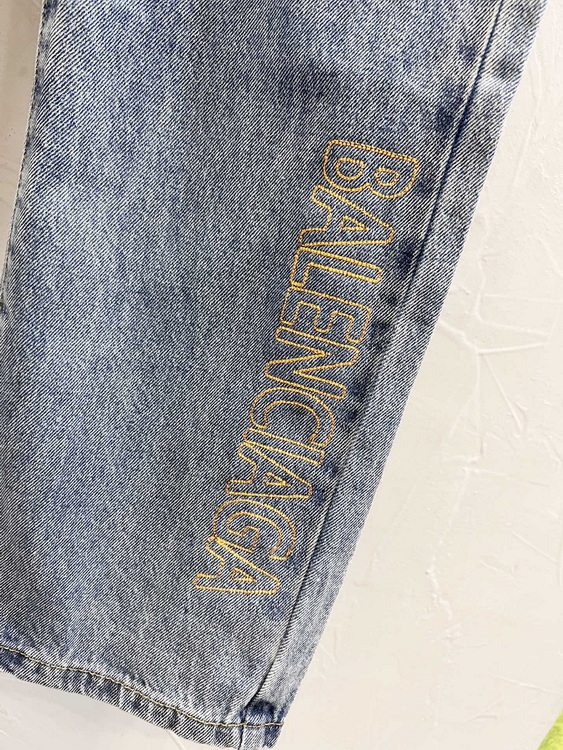 Balenciaga Jeans-016