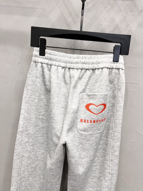 Balenciaga Pants-128