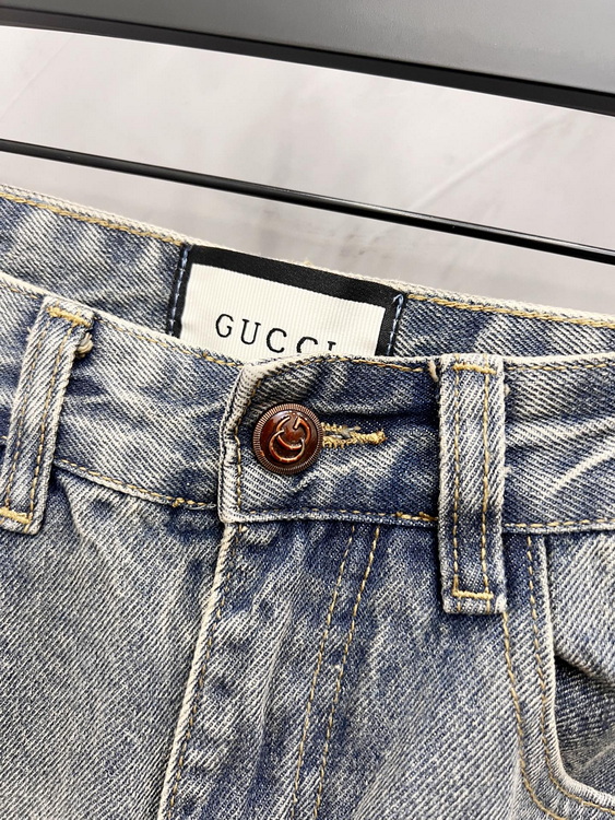 Gucci Jeans-001