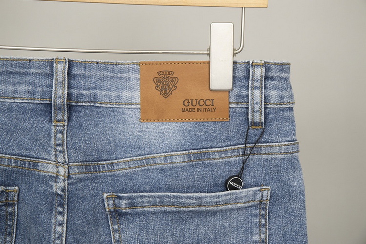 Gucci Jeans-008