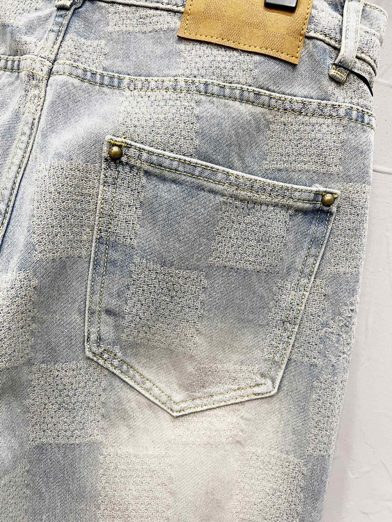 LV Jeans-037
