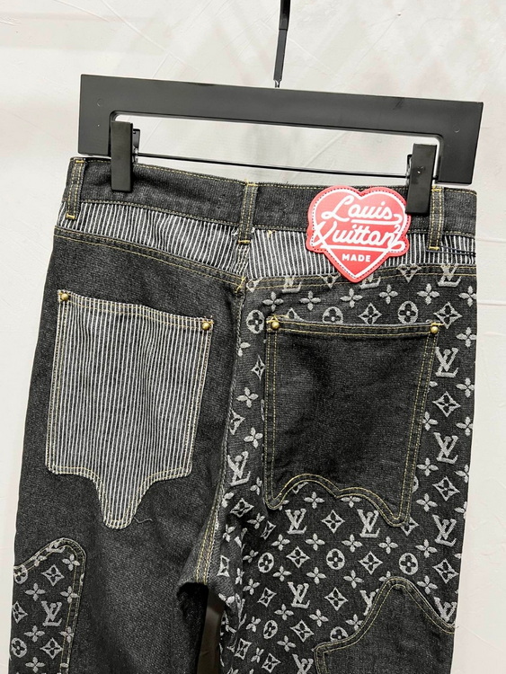 LV Jeans-049