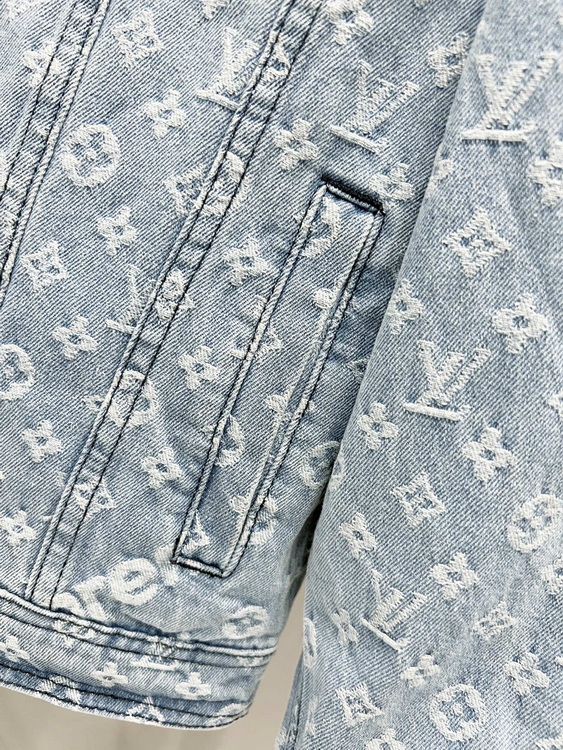 LV Jacket-136