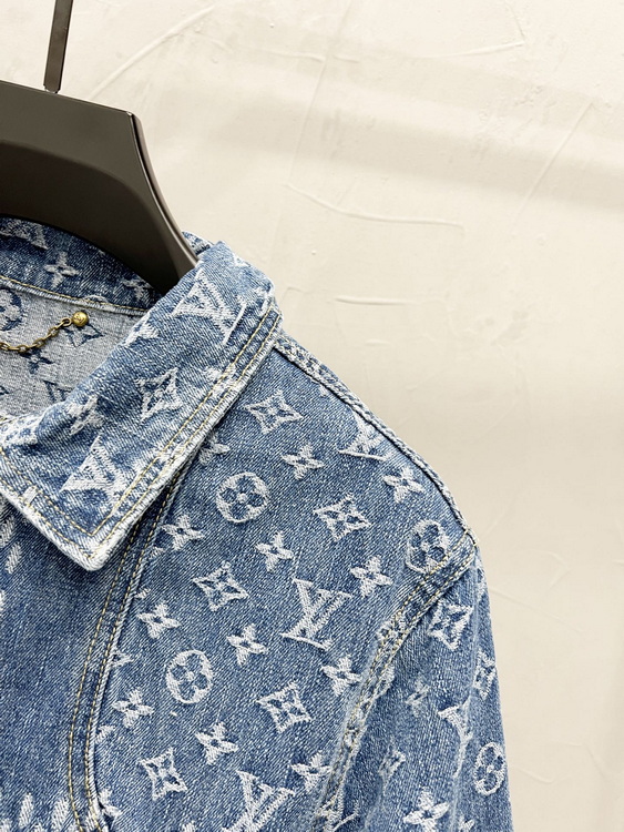 LV Jacket-142