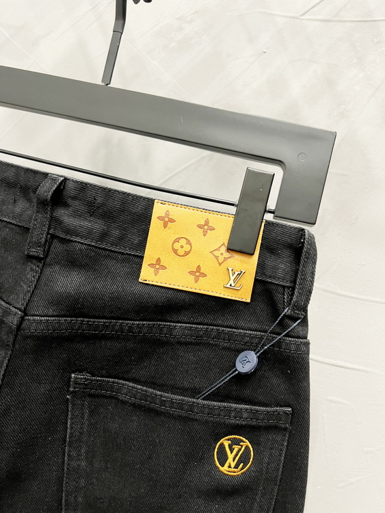 LV Jeans-078