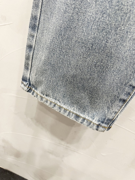 LV Jeans-086