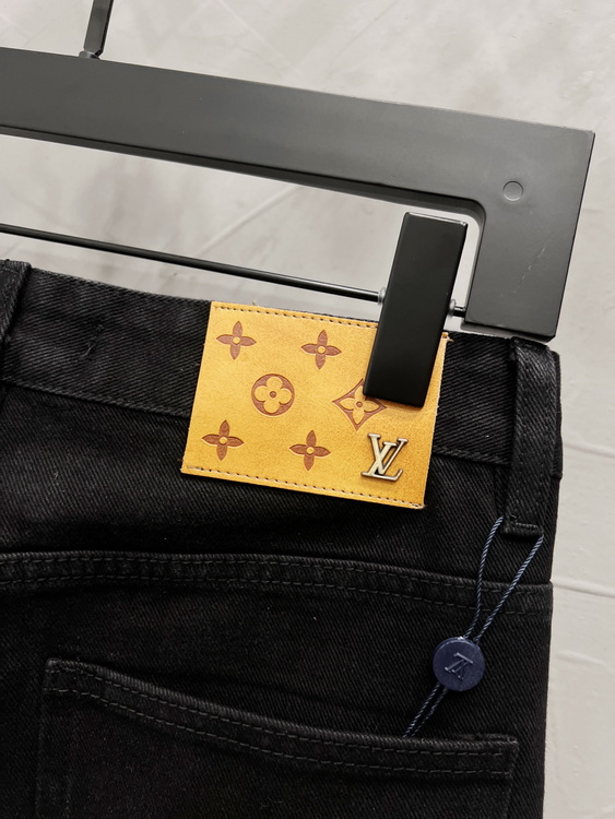 LV Jeans-092
