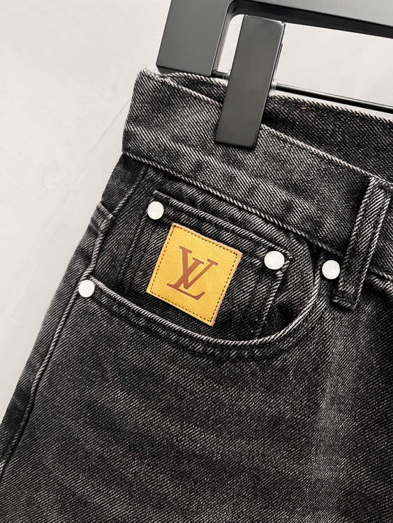 LV Jeans-100