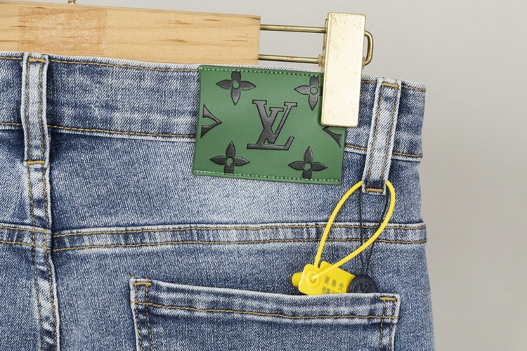 LV Jeans-127