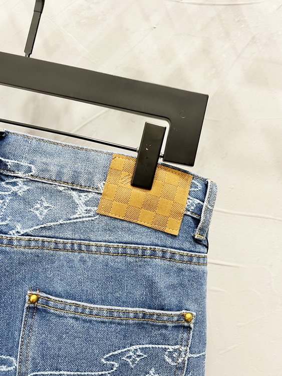 LV Jeans-148